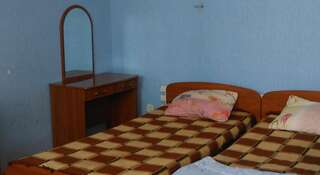 Гостевой дом Мини-отель «Невский» Архипо-Осиповка Бюджетный двухместный номер с 1 кроватью или 2 отдельными кроватями-4
